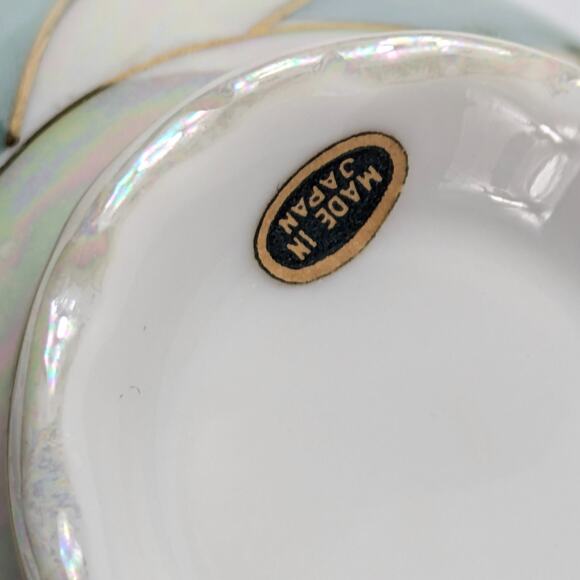 Red Cardinal Lusterware Teacup Japan Gold White Blue Pinwheel Bone China Gift - Picture 11 of 13